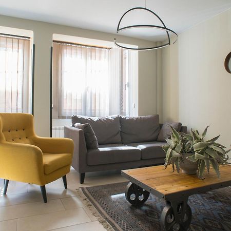 Apartaments Turistics Cardona II エクステリア 写真